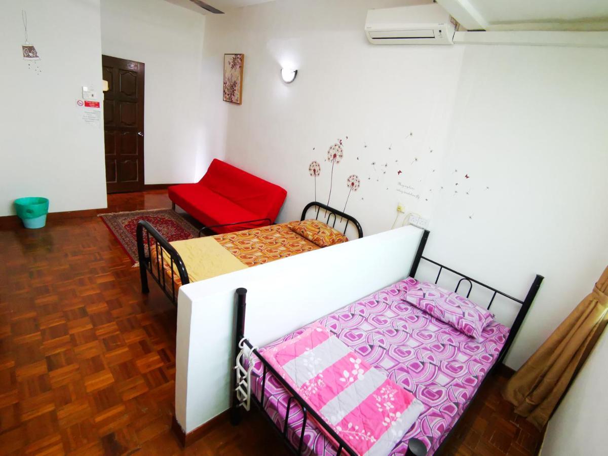 Lpm Room Tanjung Bungah  Eksteriør bilde