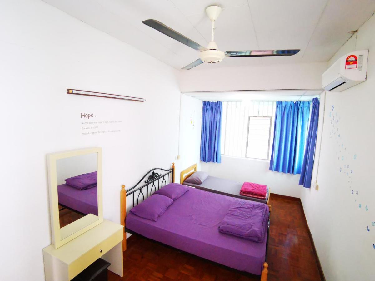 Lpm Room Tanjung Bungah  Eksteriør bilde